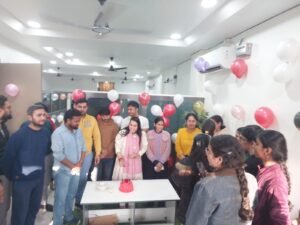 Coworking Space in Rohini @ 499/- 3 Days Pass | Co Working Space Near Me, Rohini Delhi